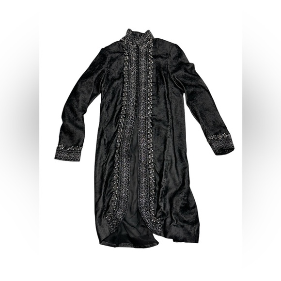 Custom Black Velvet Embroidered Sherwani Set (2-Piece) - Picture 1 of 11